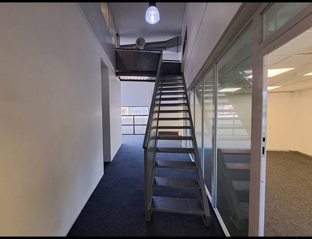 262M² OFFICE TO LET IN MELROSE ARCH